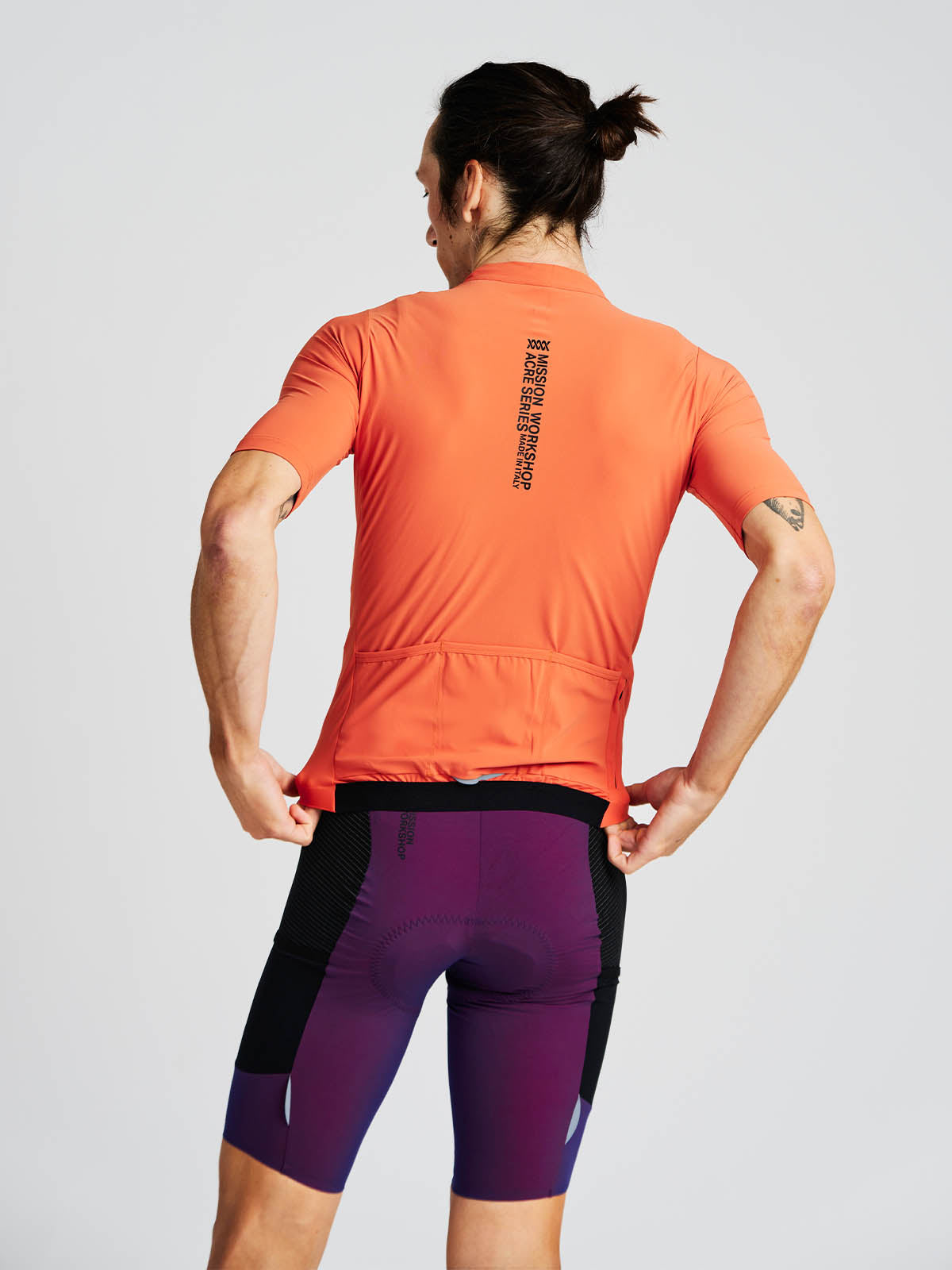 Mission Pro Jersey Men's byMission Workshop - 耐候性バッグ&テクニカルアパレル - サンフランシスコ&ロサンゼルス - 耐久性に優れた作り - 永久保証