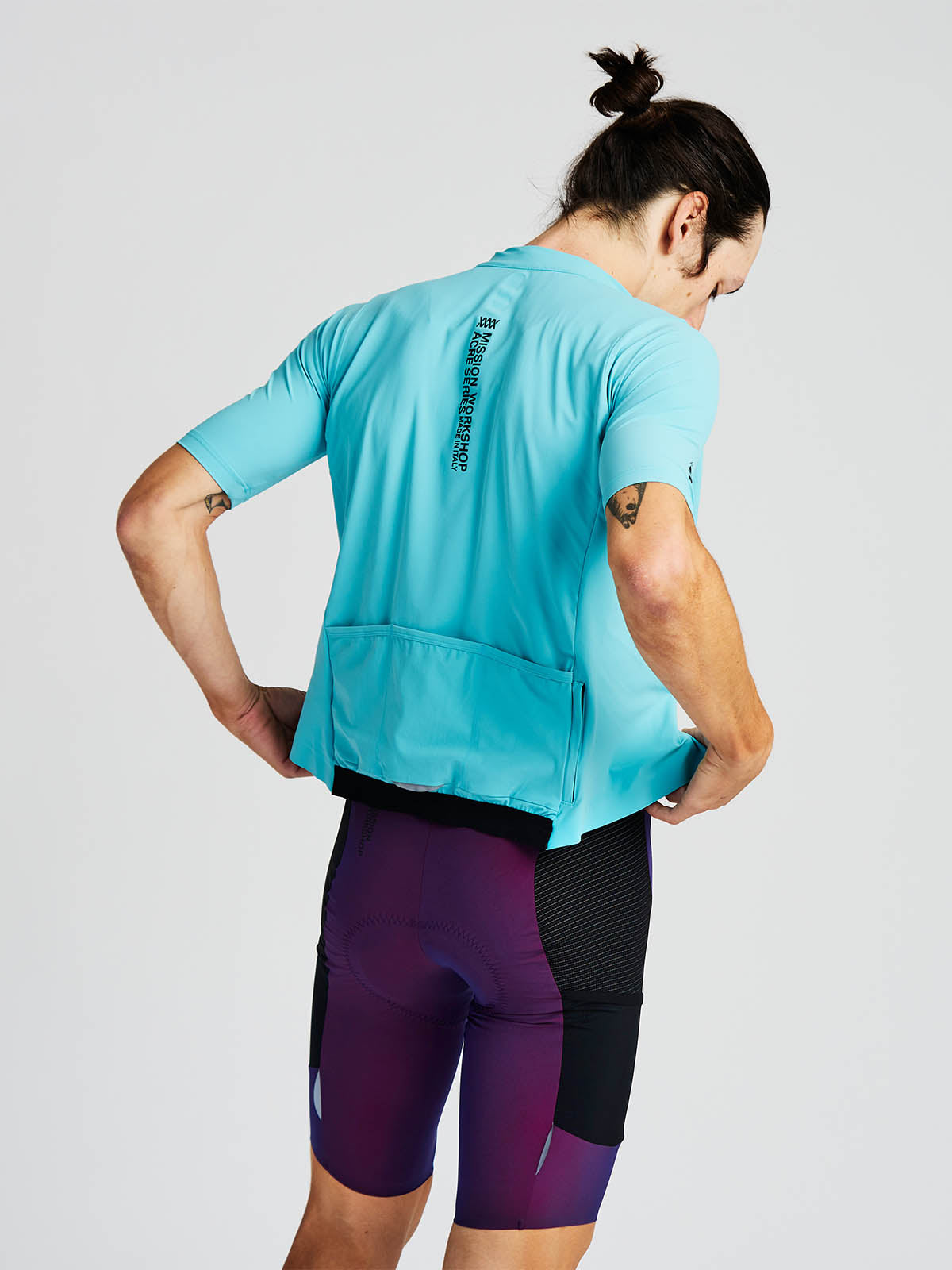 Mission Pro Jersey Men's byMission Workshop - 耐候性バッグ&テクニカルアパレル - サンフランシスコ&ロサンゼルス - 耐久性に優れた作り - 永久保証