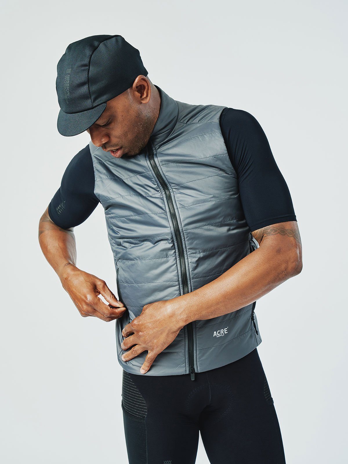 Acre Series Vest byMission Workshop - 耐候性バッグ&テクニカルアパレル - サンフランシスコ&ロサンゼルス - 耐久性に優れた作り - 永久保証