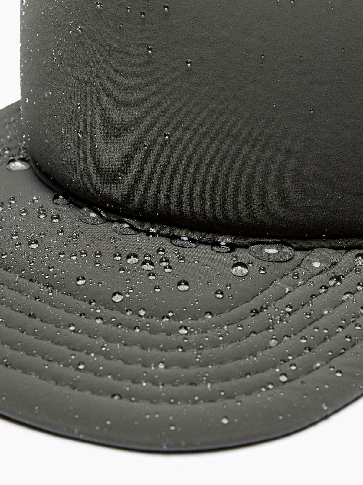 Convoy byMission Workshop - 耐候性バッグ&テクニカルアパレル - サンフランシスコ&ロサンゼルス - 耐久性に優れた作り - 永久保証