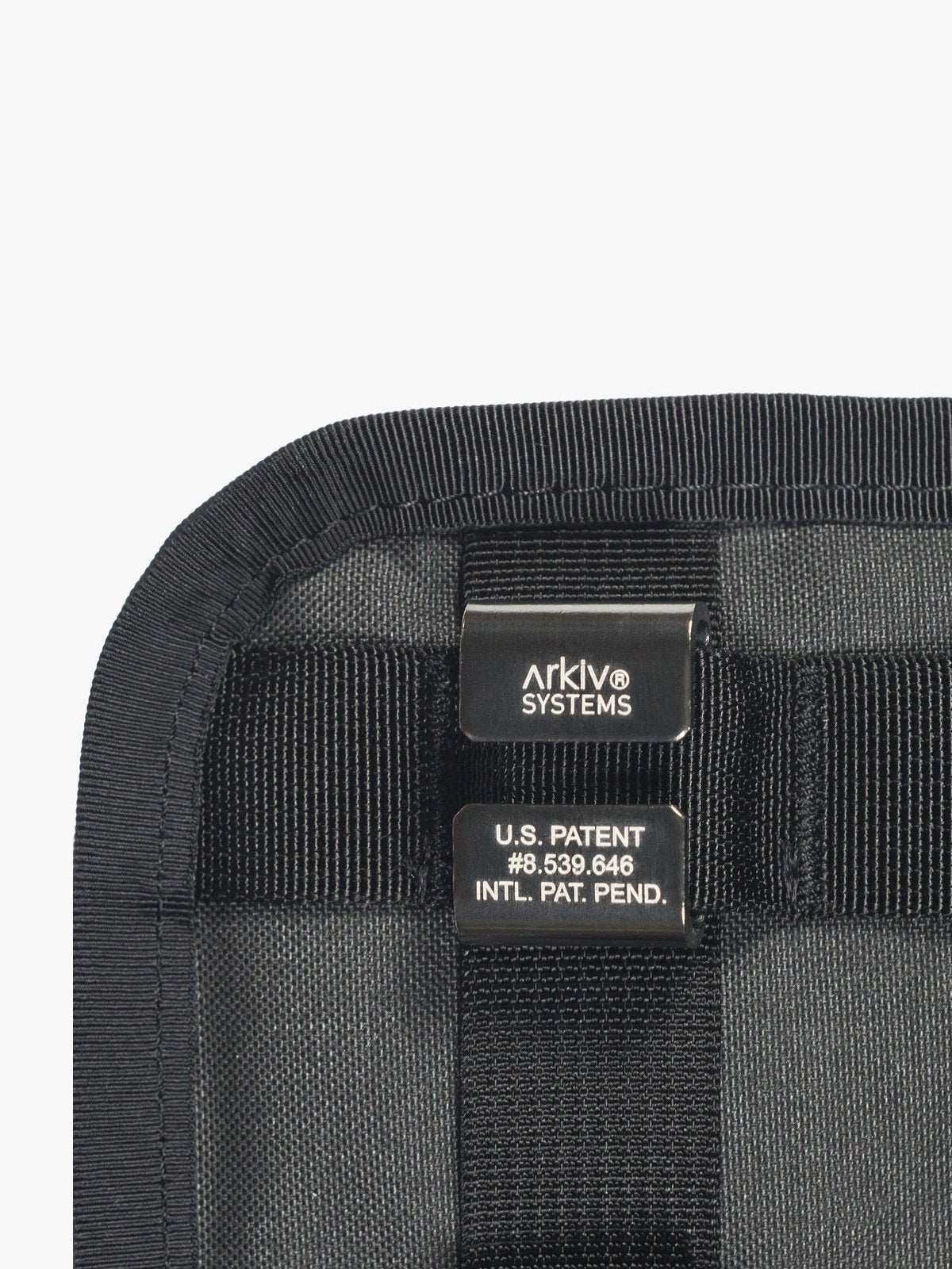 Arkiv Horizontal Zip byMission Workshop - 耐候性バッグ&テクニカルアパレル - サンフランシスコ&ロサンゼルス - 耐久性に優れた作り - 永久保証