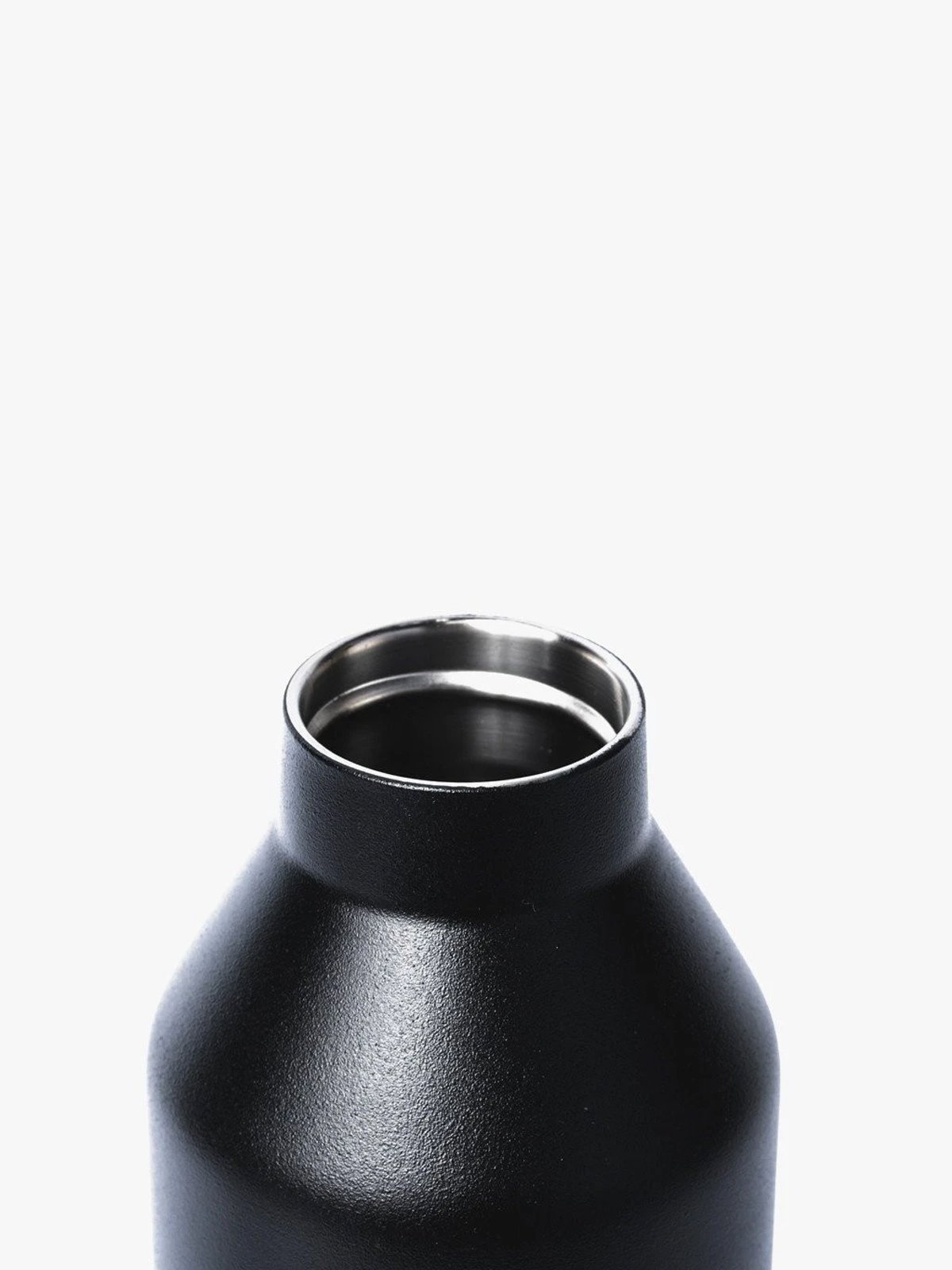 Miir x MW Vacuum Insulated byMission Workshop - 耐候性バッグ&テクニカルアパレル - サンフランシスコ&ロサンゼルス - 耐久性に優れた作り - 永久保証