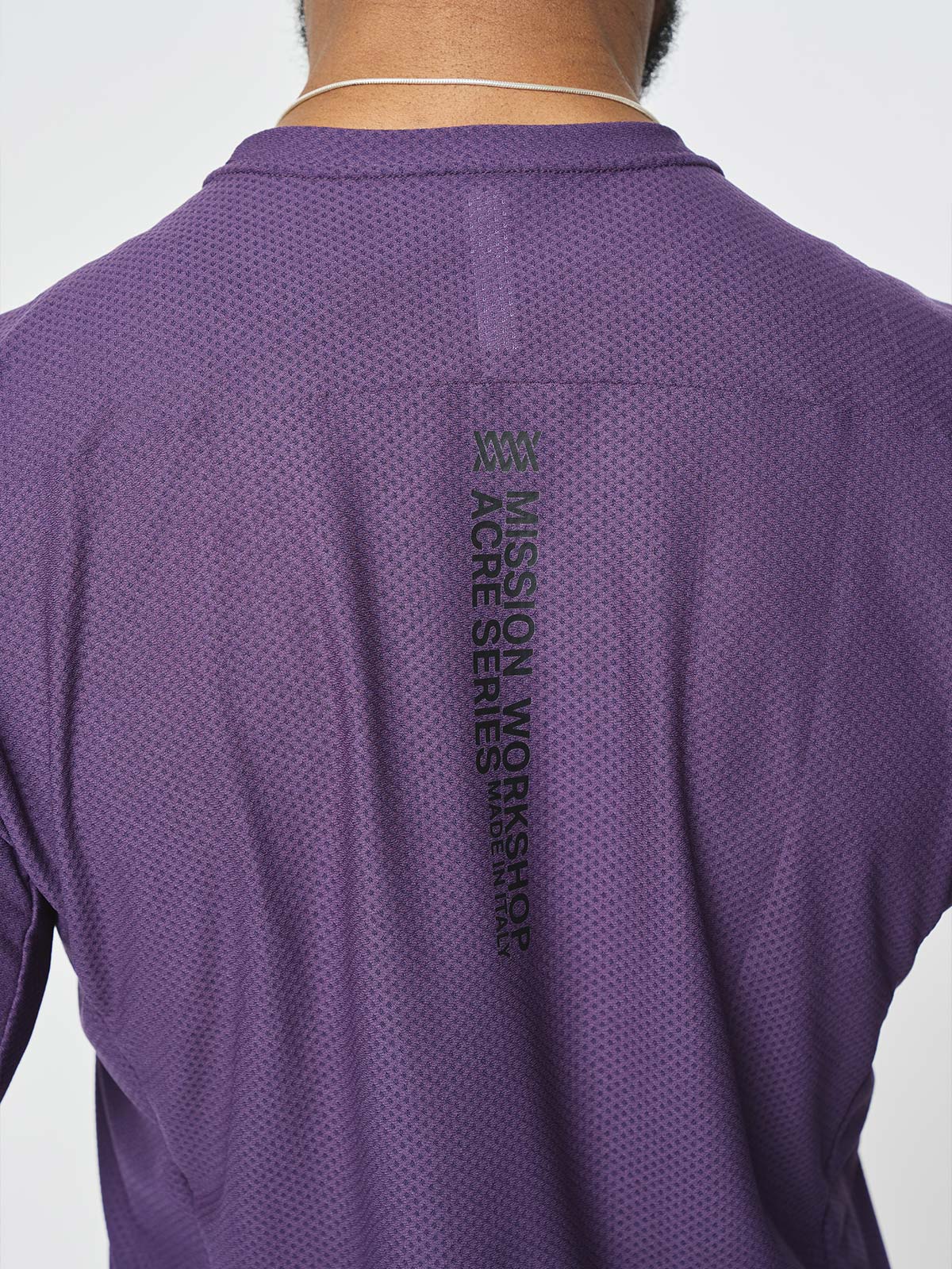 Mission Pro Tech Tee : LS Men's byMission Workshop - 耐候性バッグ&テクニカル アパレル - サンフランシスコ&ロサンゼルス - 耐久性に優れた作り - 永久保証