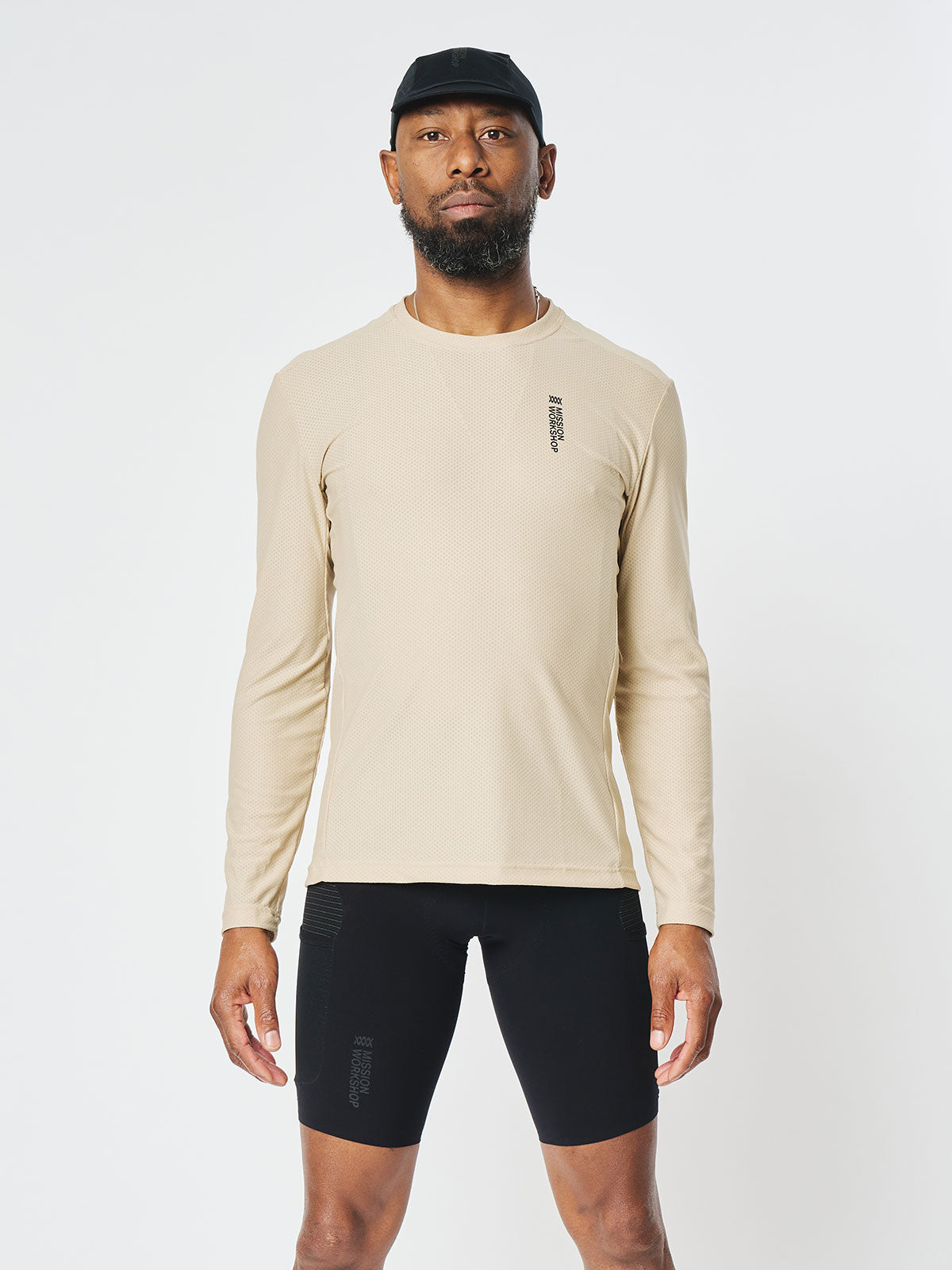 Mission Pro Tech Tee : LS Men's byMission Workshop - 耐候性バッグ&テクニカル アパレル - サンフランシスコ&ロサンゼルス - 耐久性に優れた作り - 永久保証