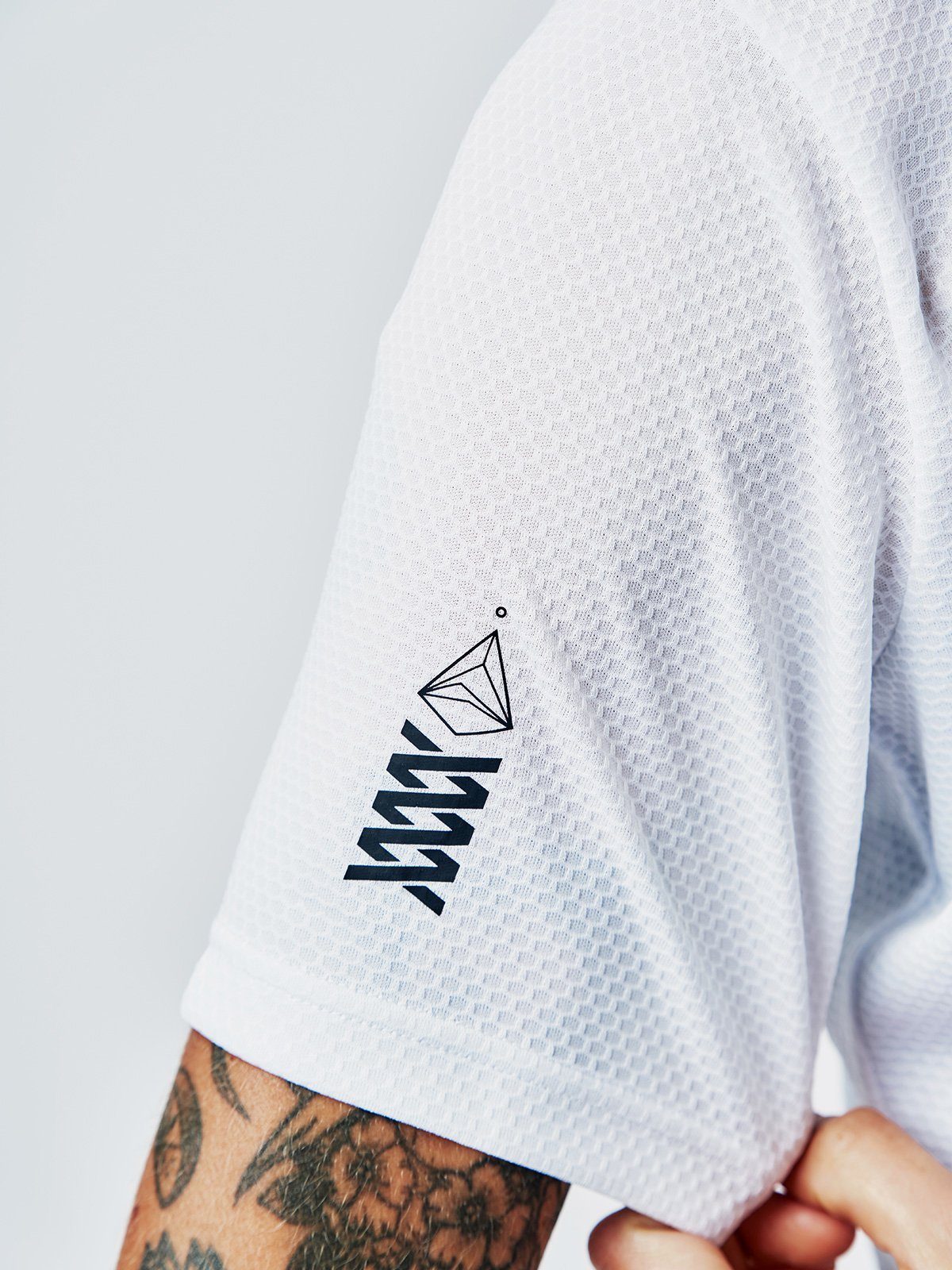Mission Pro Tech Tee Women's byMission Workshop - 耐候性バッグ&テクニカルアパレル - サンフランシスコ&ロサンゼルス - 耐久性に優れた作り - 永久保証