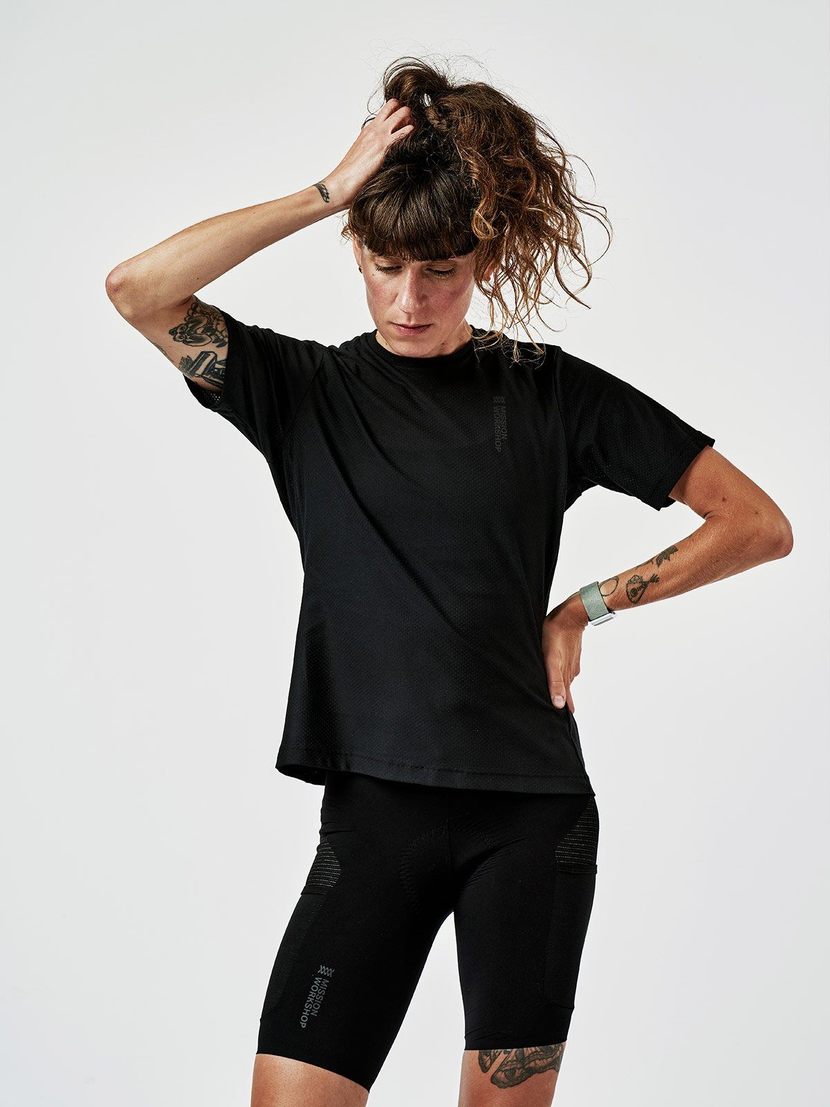 Mission Pro Tech Tee Women's byMission Workshop - 耐候性バッグ&テクニカルアパレル - サンフランシスコ&ロサンゼルス - 耐久性に優れた作り - 永久保証