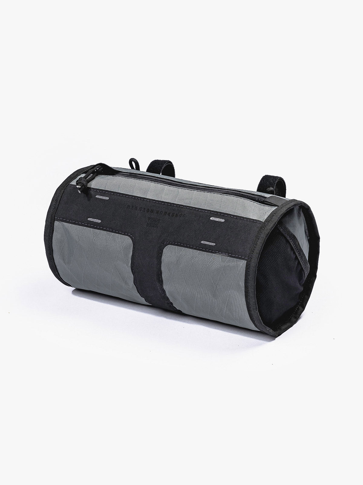 Toro Grande Handlebar Bag byMission Workshop - 耐候性バッグ&テクニカルアパレル - サンフランシスコ&ロサンゼルス - 耐久性に優れた作り - 永久保証
