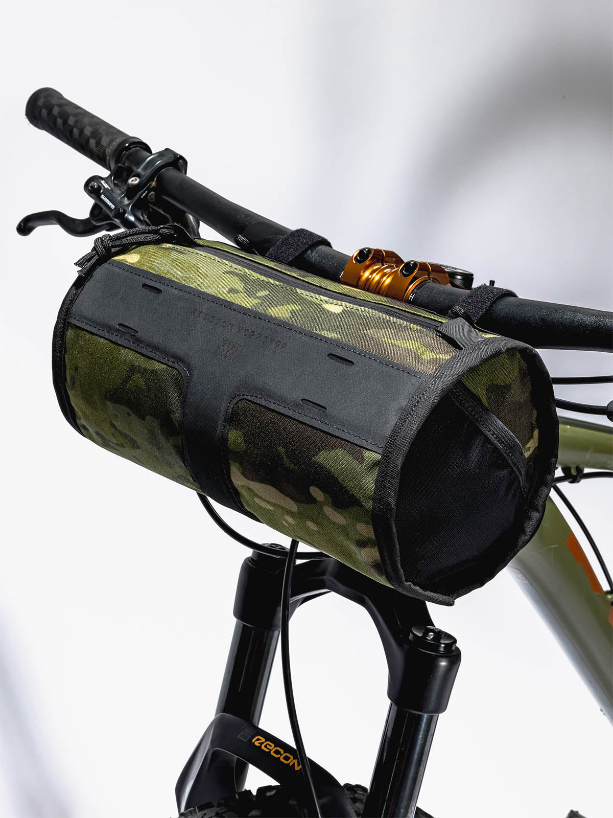 Toro Grande Handlebar Bag byMission Workshop - 耐候性バッグ&テクニカルアパレル - サンフランシスコ&ロサンゼルス - 耐久性に優れた作り - 永久保証