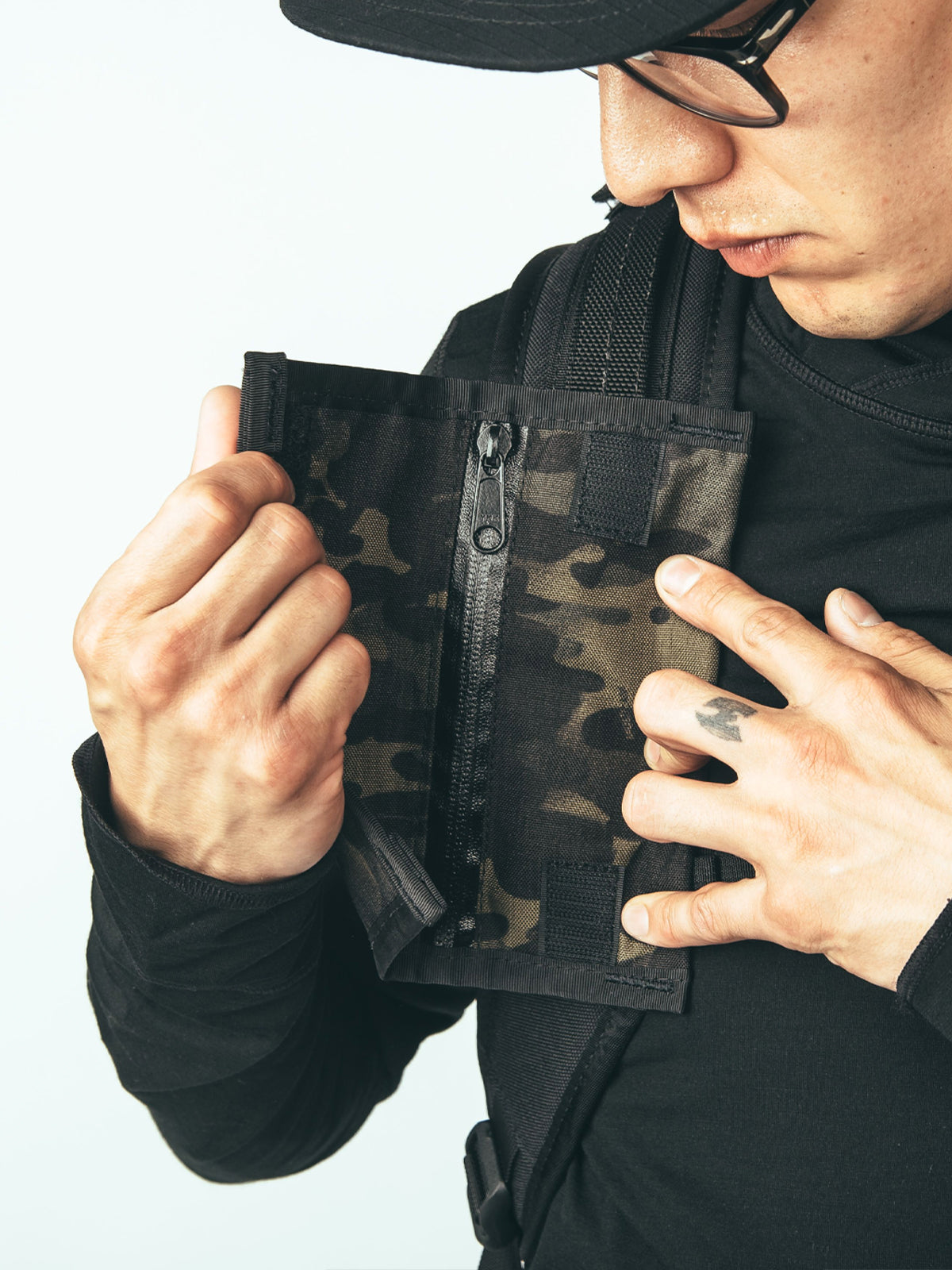 Arkiv Utility Pocket by Mission Workshop - Weatherproof Bags & Technical Apparel - San Francisco & Los Angeles - Built to endure - Guaranteed forever