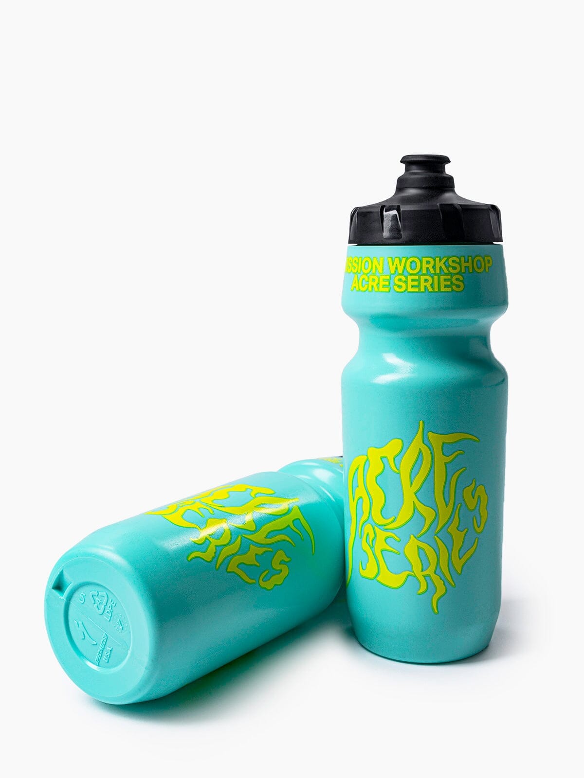 Acre Series Water Bottle 24oz by Mission Workshop - Weatherproof Bags & Technical Apparel - San Francisco & Los Angeles - Built to endure - Guaranteed forever