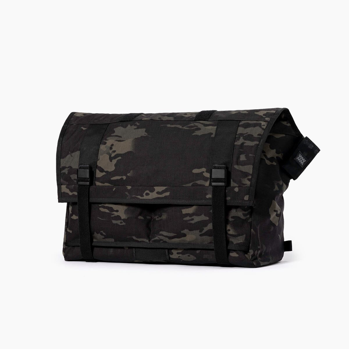 Shed AP : 35L Advanced Weatherproof Messenger Bag | MISSION WORKSHOP