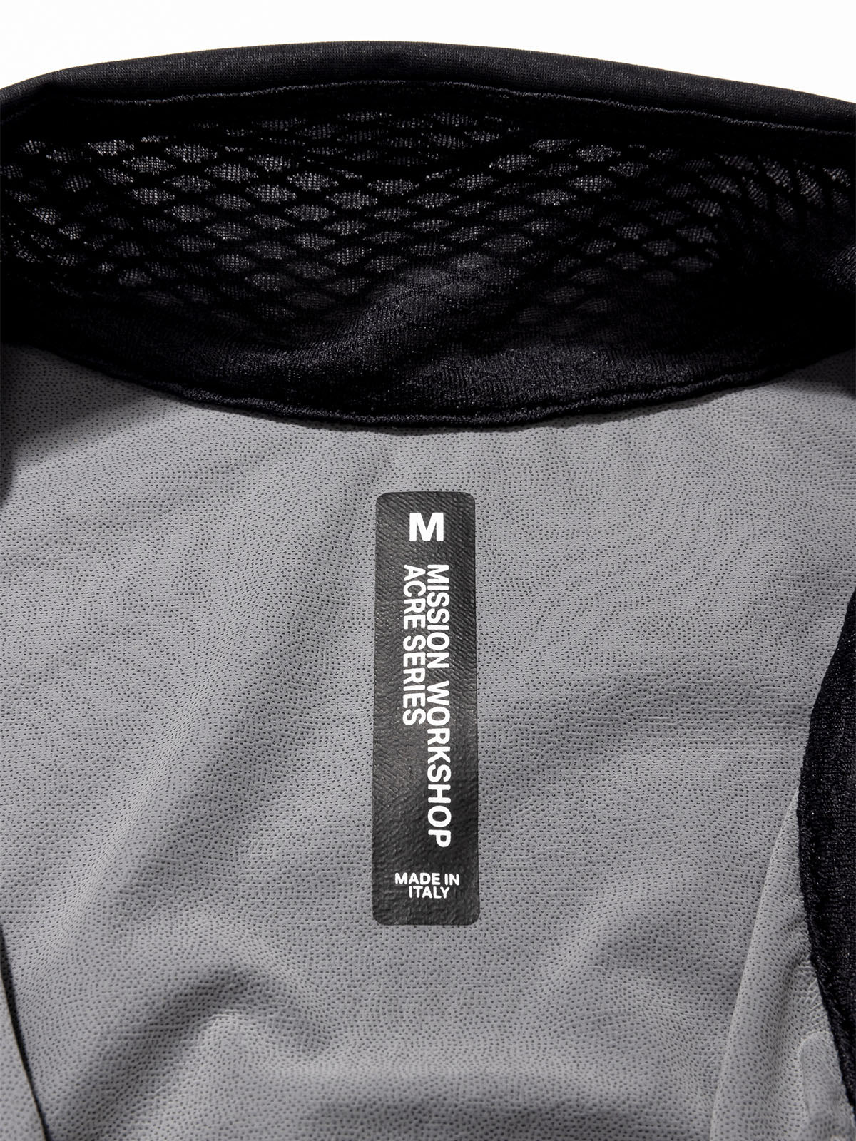 Altosphere Vest byMission Workshop - 耐候性バッグ＆テクニカルアパレル - サンフランシスコ＆ロサンゼルス - 耐久性に優れた作り - 永久保証