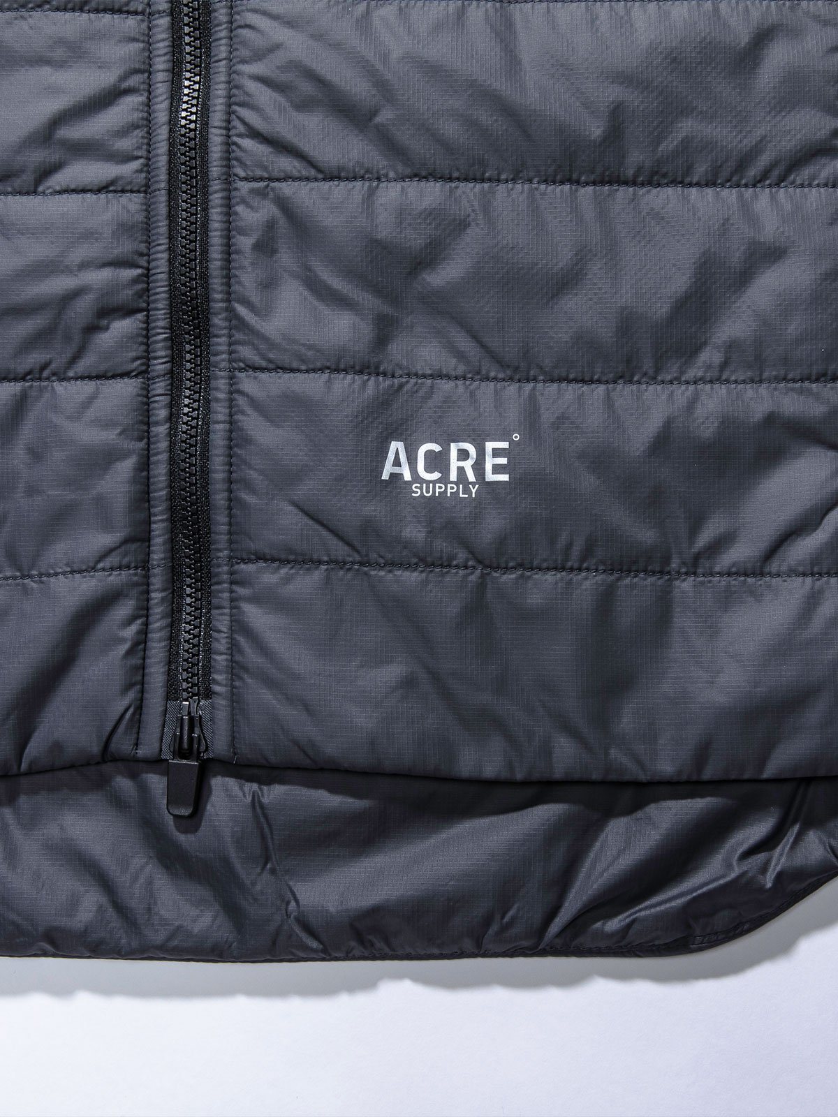 Acre Series Vest byMission Workshop - 耐候性バッグ＆テクニカルアパレル - サンフランシスコ＆ロサンゼルス - 耐久性に優れた作り - 永久保証